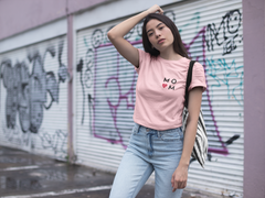 Pink Momlove T-shirt
