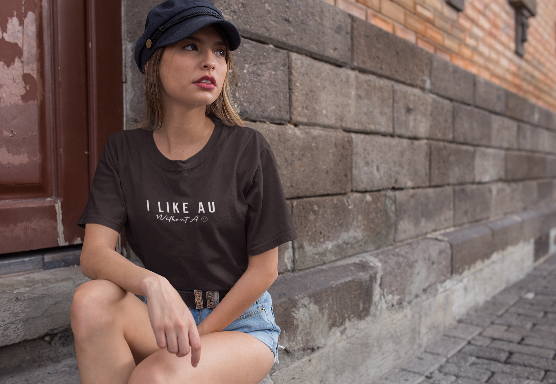 Brown AU T-shirt