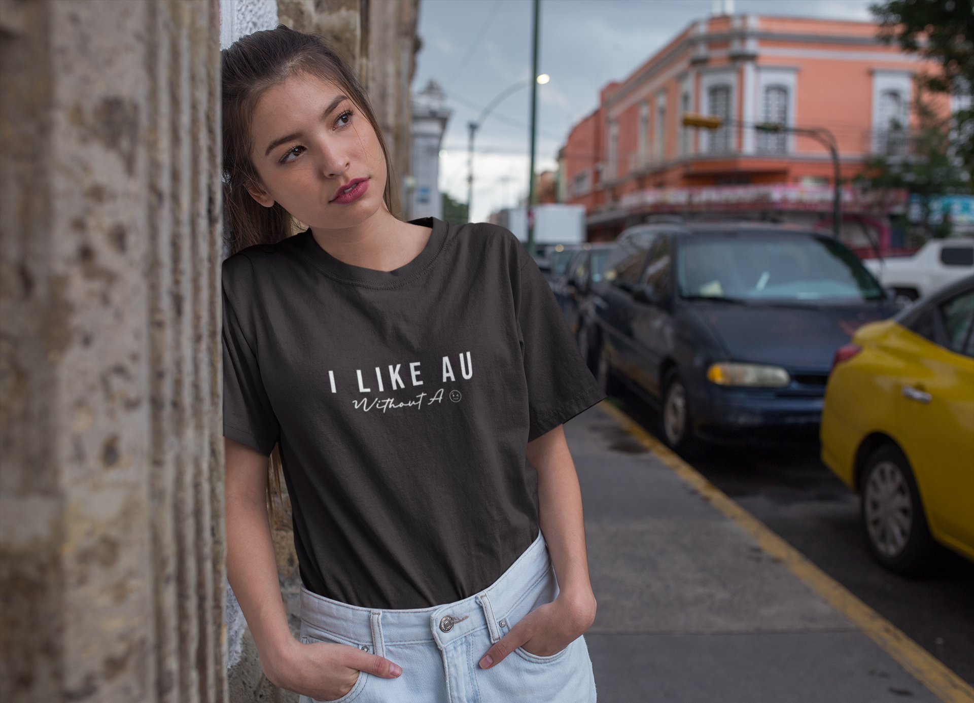Brown AU T-shirt